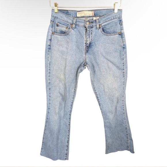 Levis jeans Light Wash 313 Boot
Cut Raw Hem Denim Jeans - Picture 1 of 6